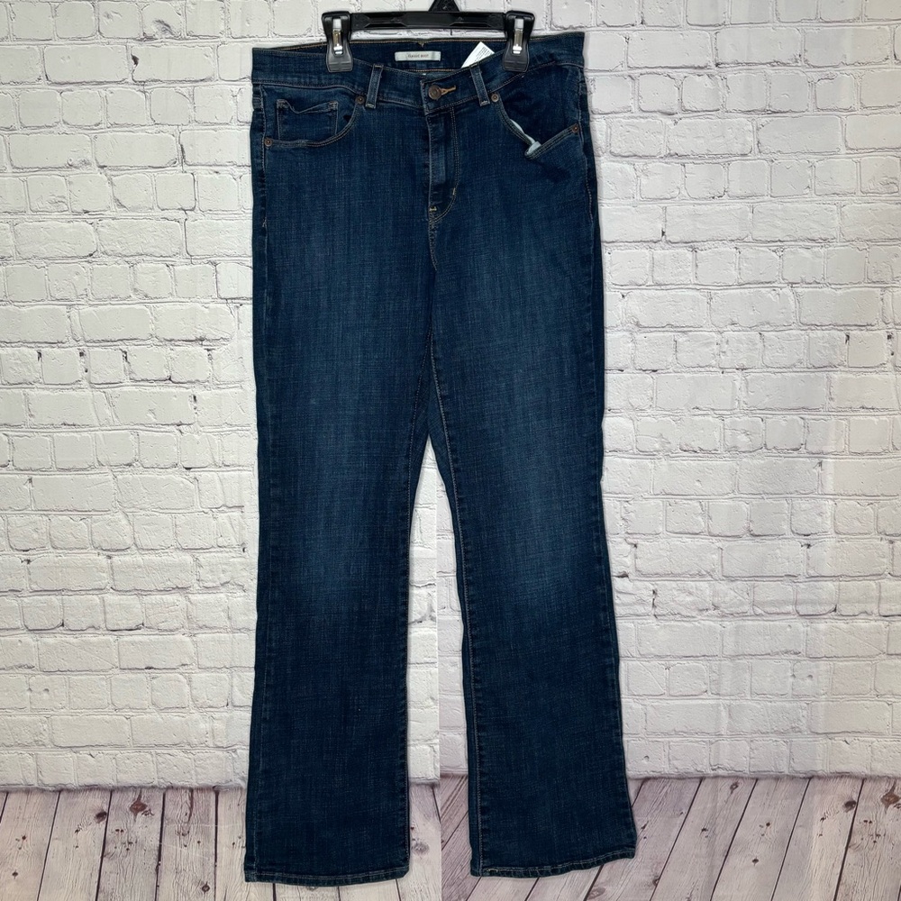 Levi's Blue Classic Bootcut Jeans with Signature Branding Size
